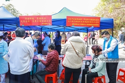 桂林市舉辦2023年慈善社工志愿服務主題宣傳活動啟動儀式